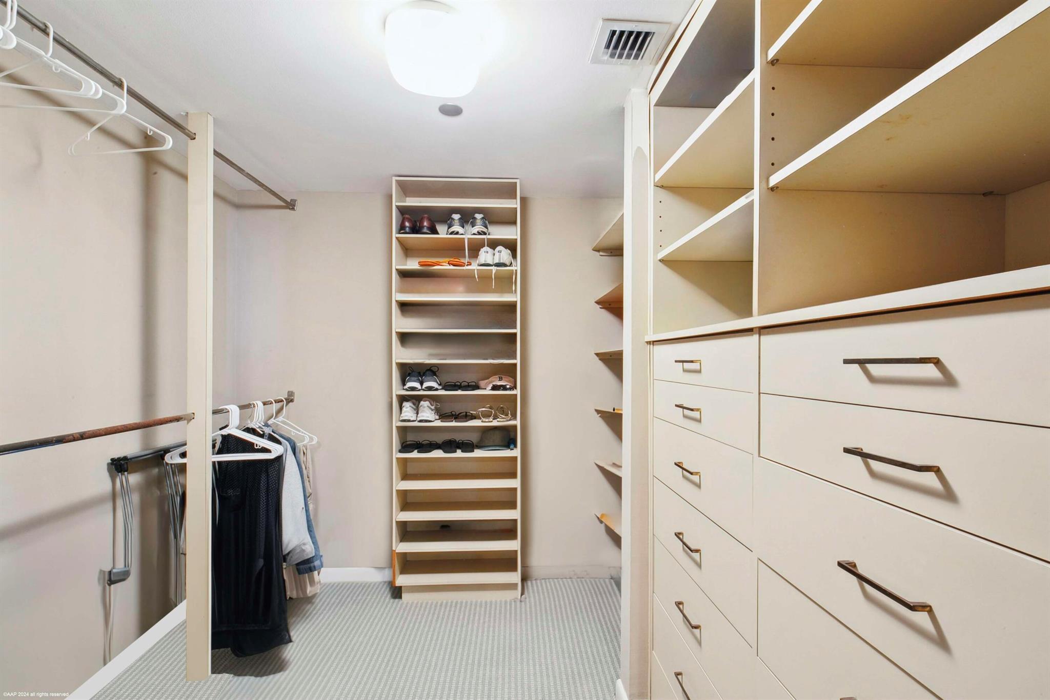 TWENTY ONE HUNDRED CONDO - Residential