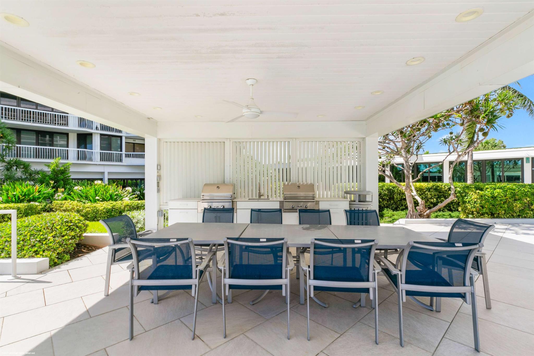 TWENTY ONE HUNDRED CONDO - Residential