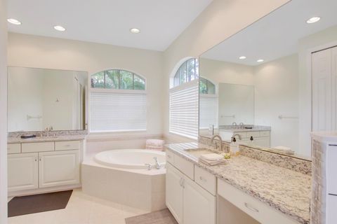 A home in Port Saint Lucie