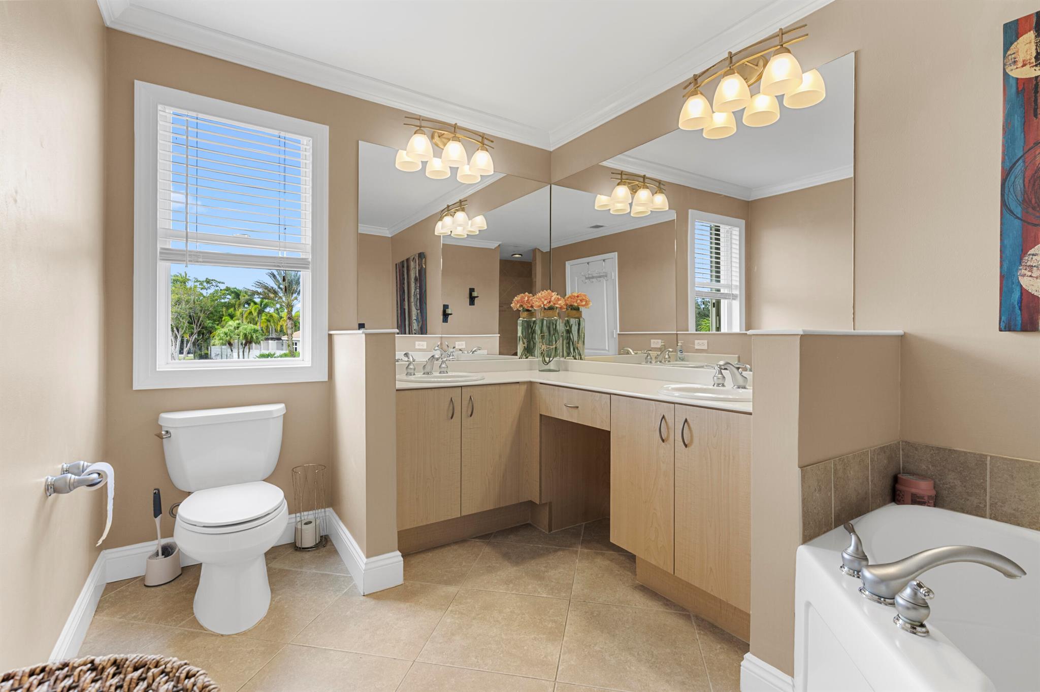 THOROUGHBRED LAKE ESTATES - Residential