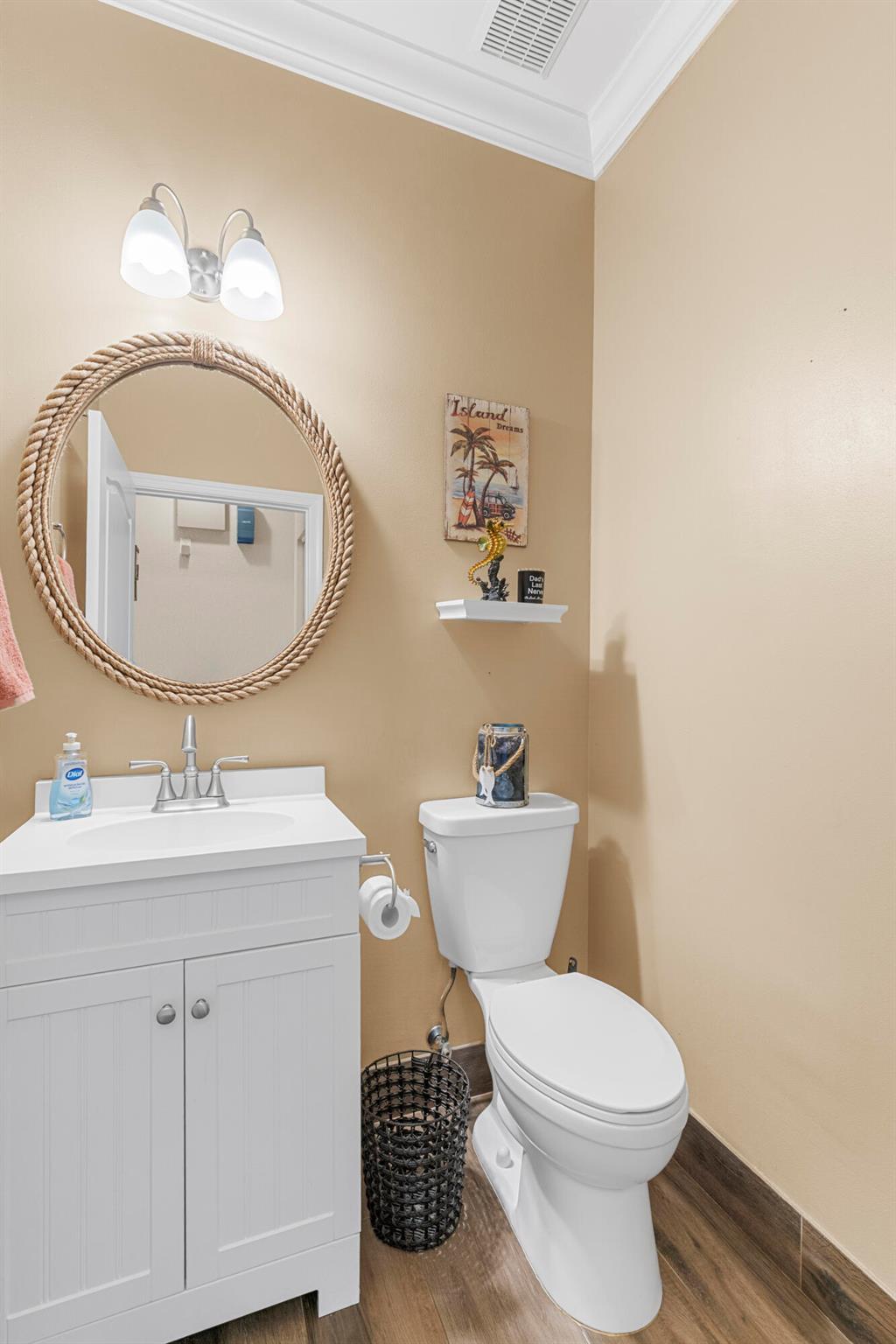 THOROUGHBRED LAKE ESTATES - Residential