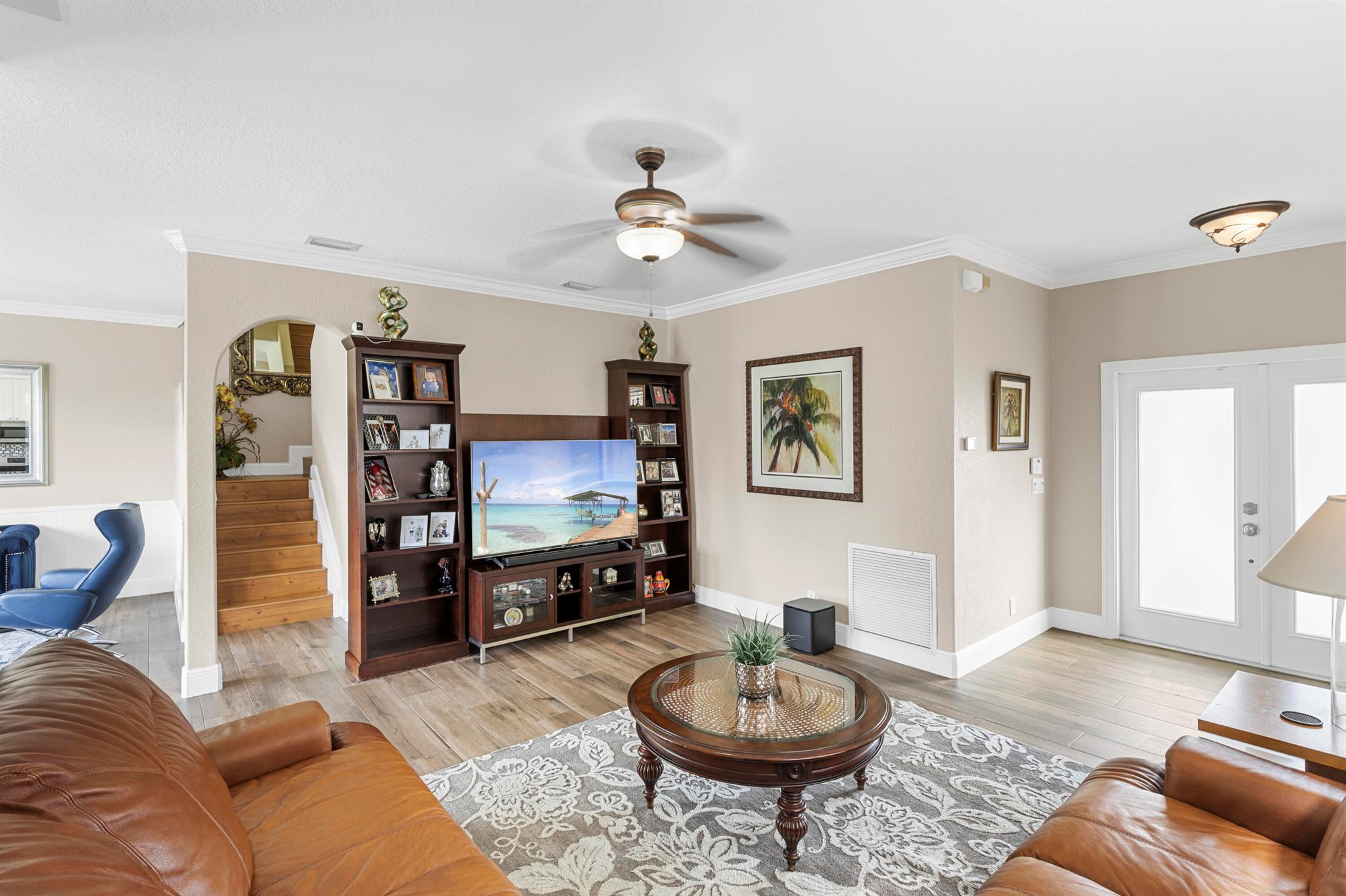 THOROUGHBRED LAKE ESTATES - Residential