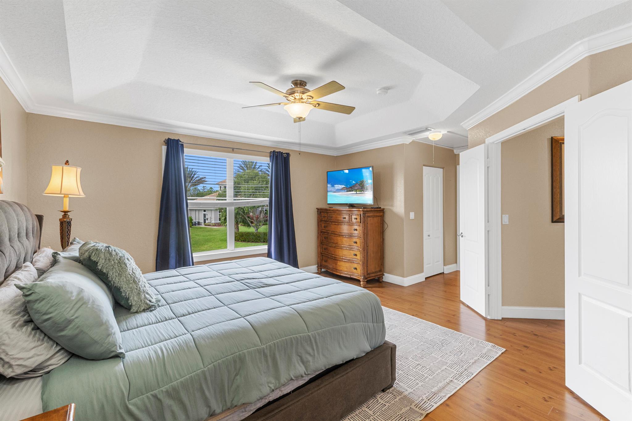 THOROUGHBRED LAKE ESTATES - Residential