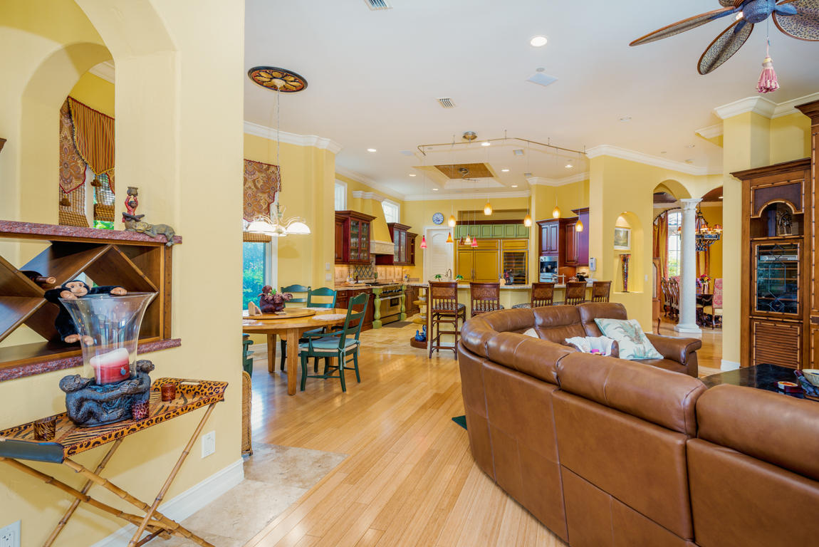 Royal Palm Yacht & Country Club - Residential