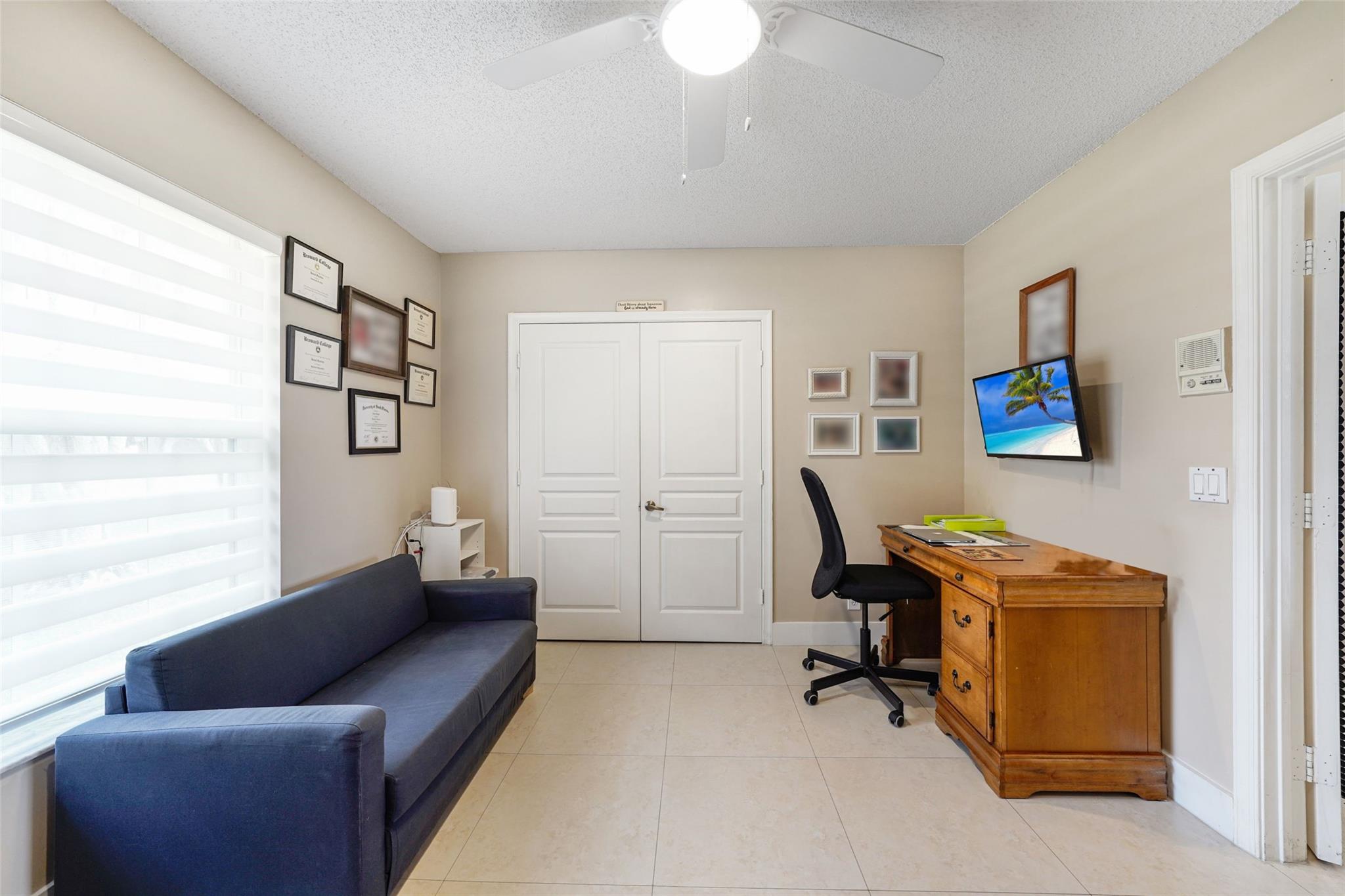Ridgeview Lake Estates No - Residential