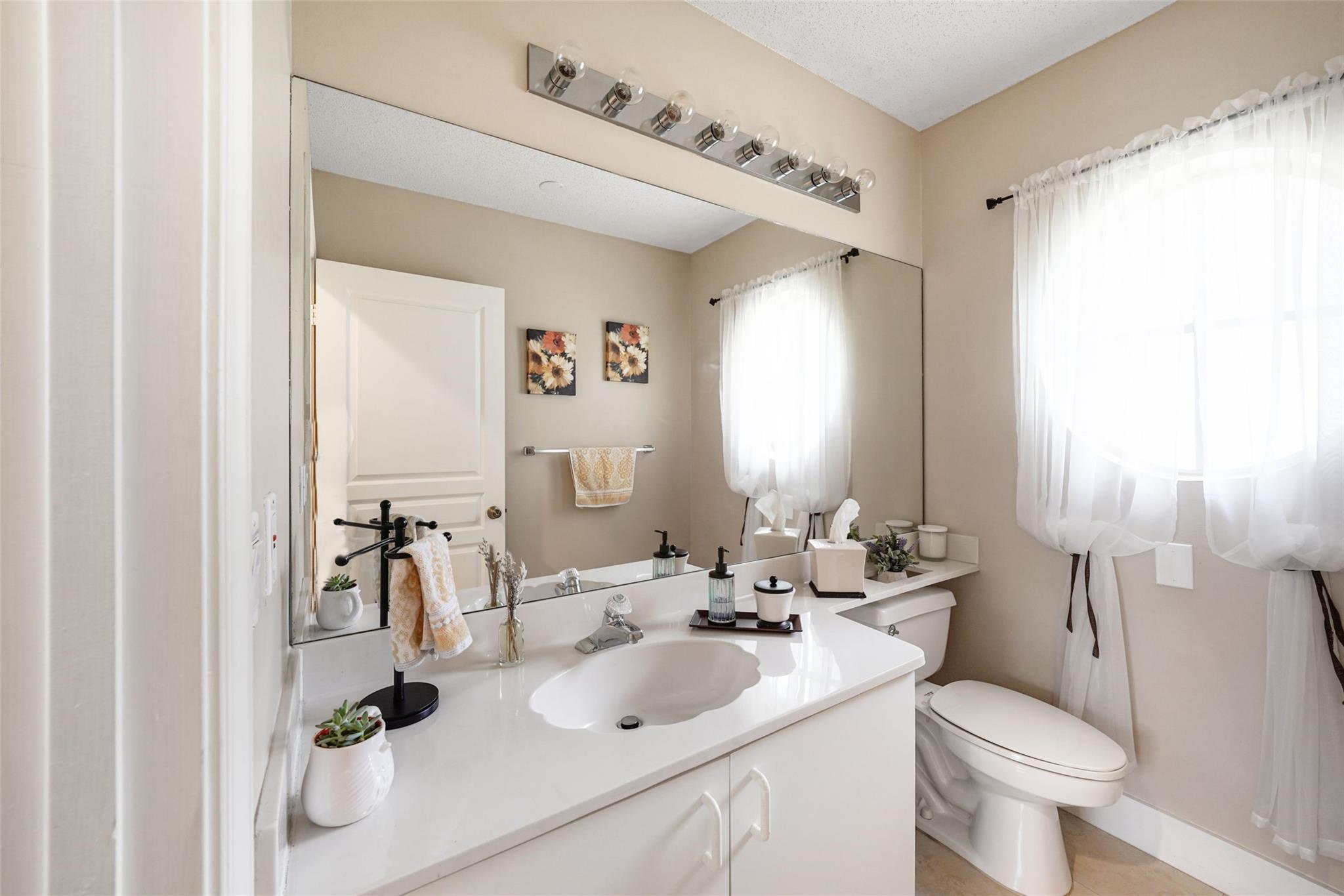 Ridgeview Lake Estates No - Residential