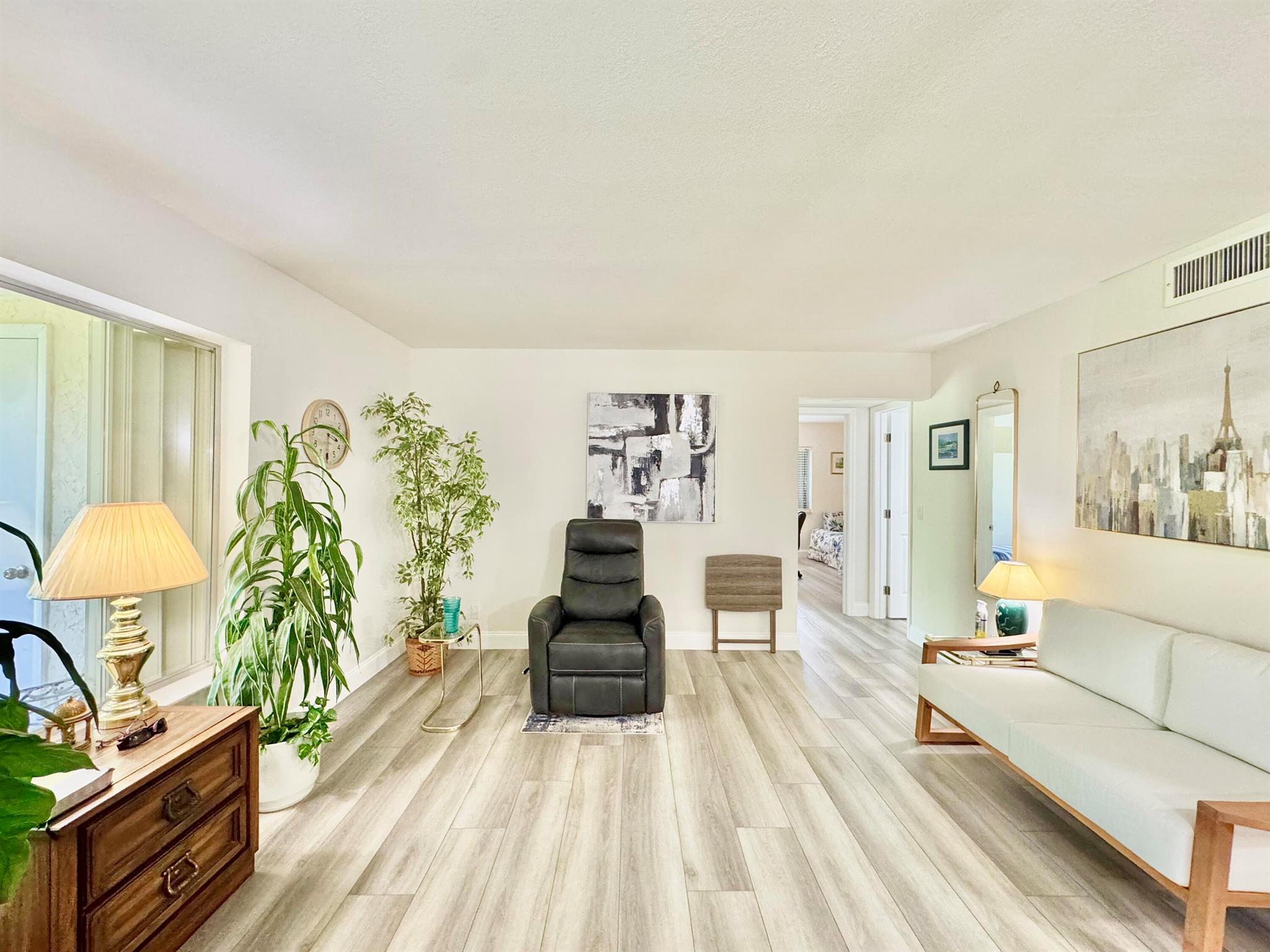 312 Knotty Pine Circle C-1