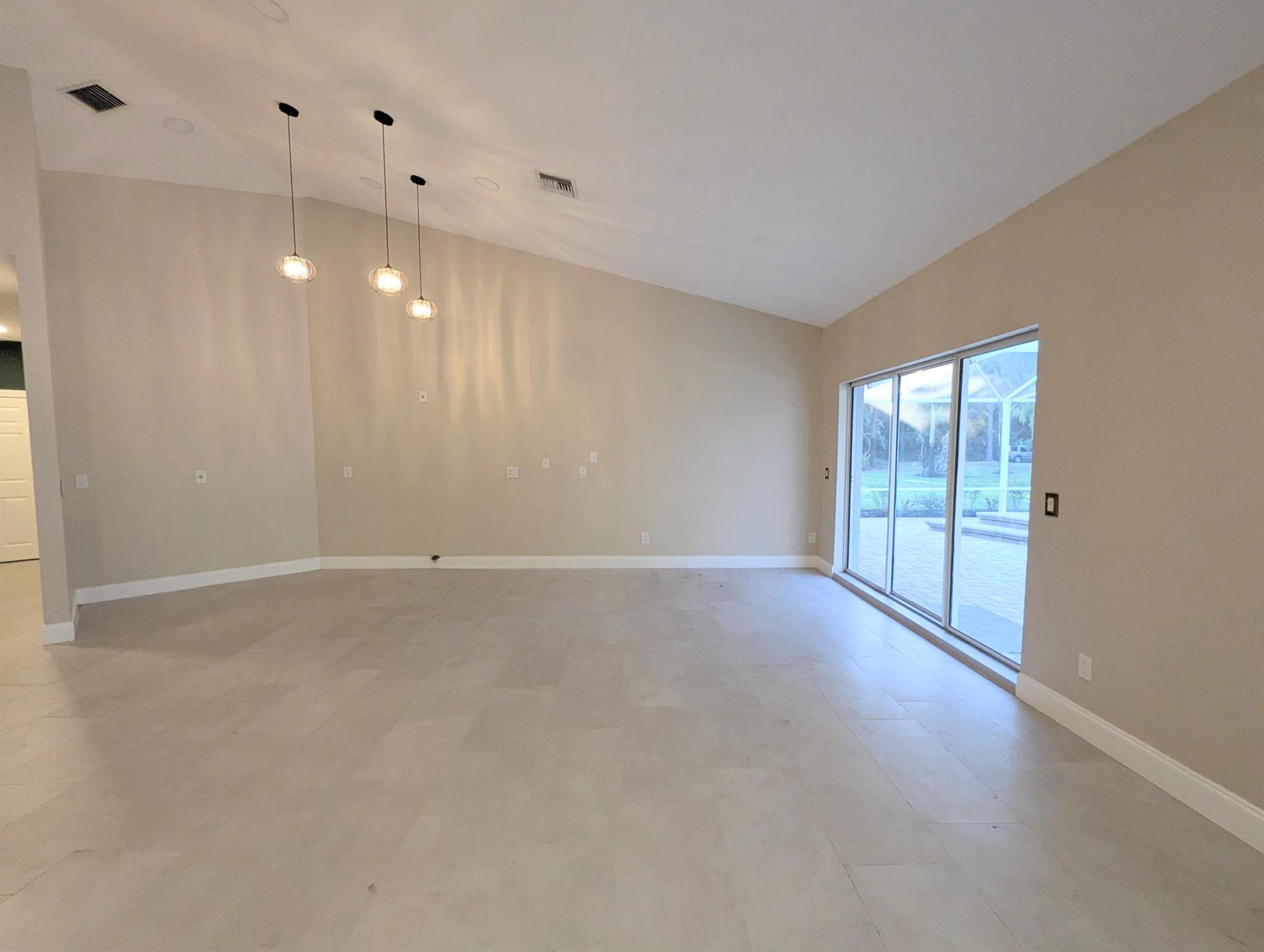 PADDOCK PARK 1 OF WELLING - Residential