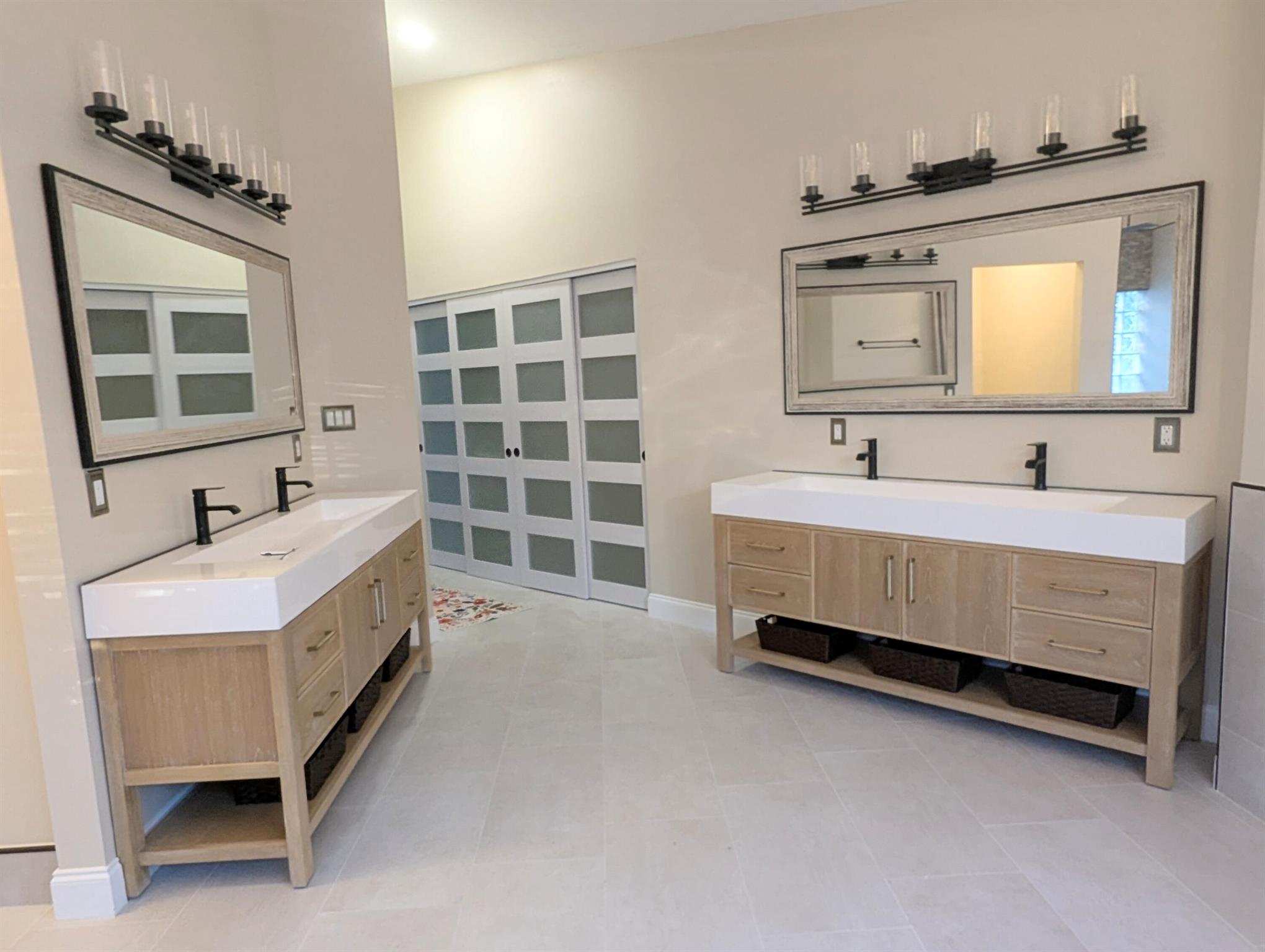 PADDOCK PARK 1 OF WELLING - Residential