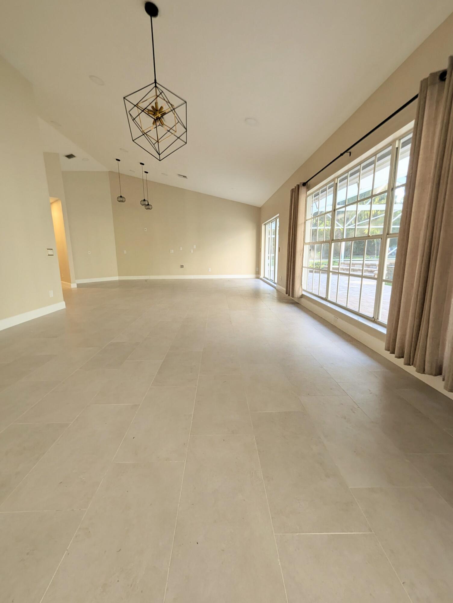 PADDOCK PARK 1 OF WELLINGTON - Residential