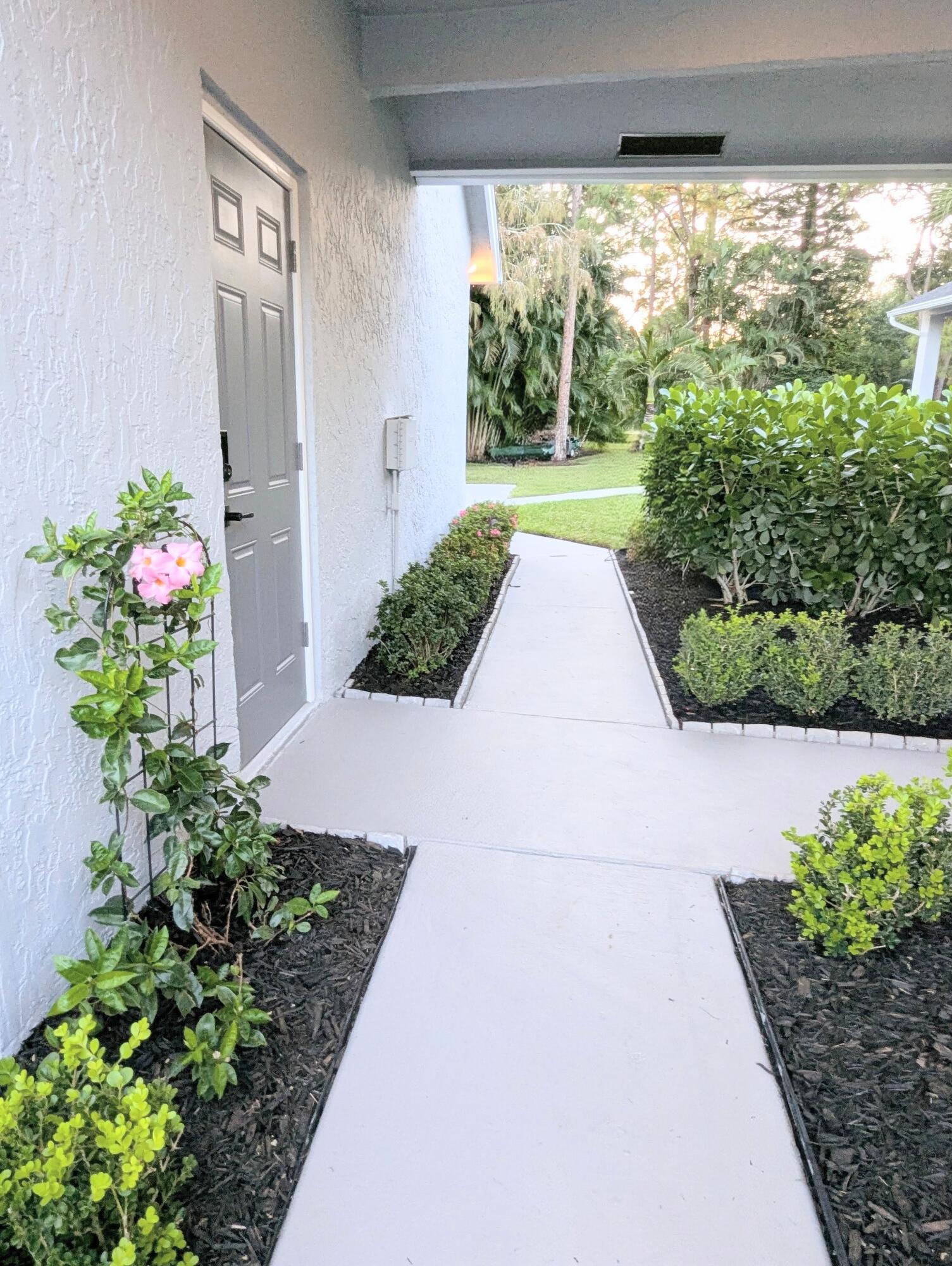 PADDOCK PARK 1 OF WELLINGTON - Residential