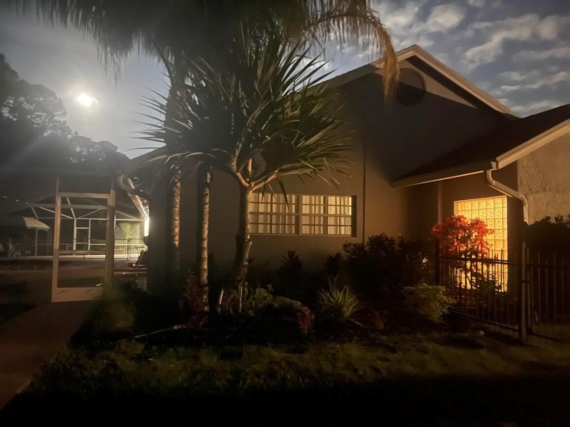 PADDOCK PARK 1 OF WELLING - Residential