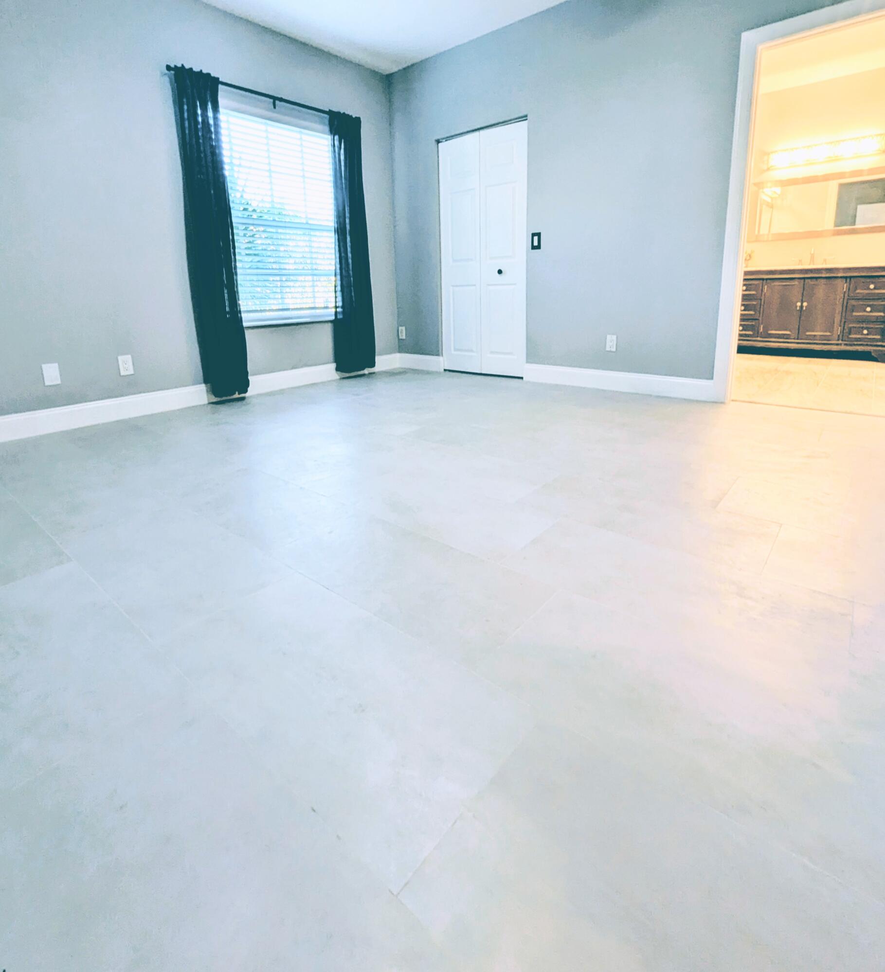 PADDOCK PARK 1 OF WELLINGTON - Residential