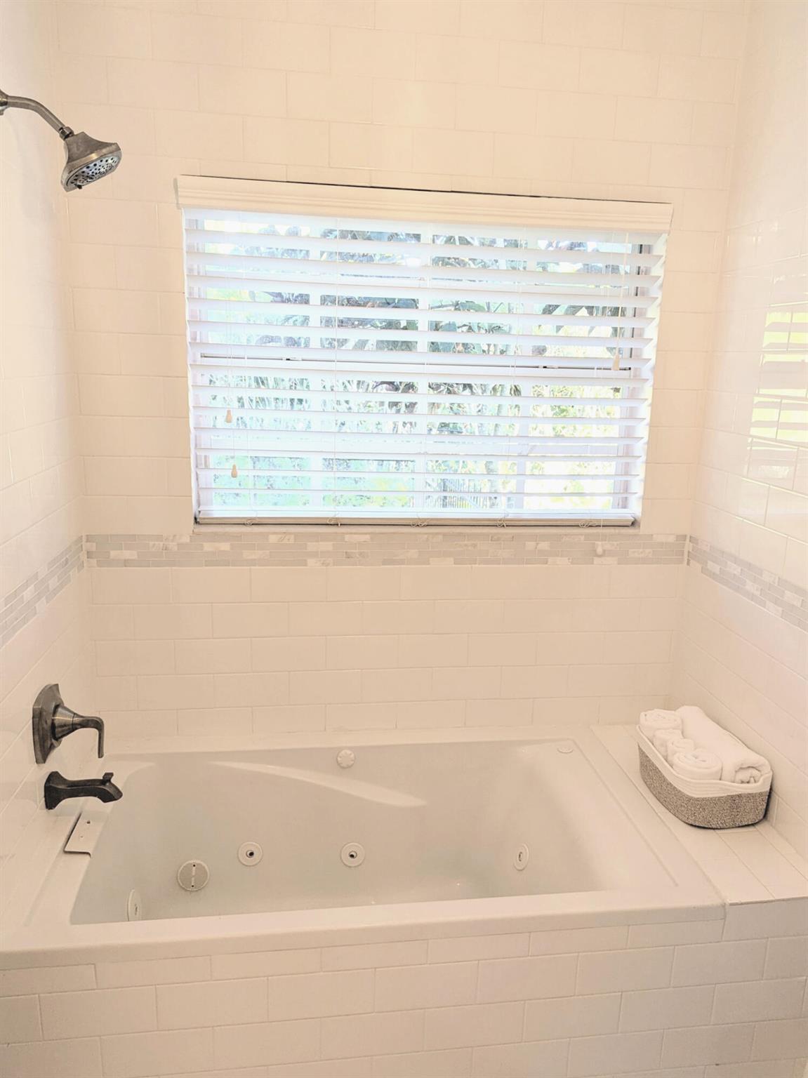 PADDOCK PARK 1 OF WELLING - Residential