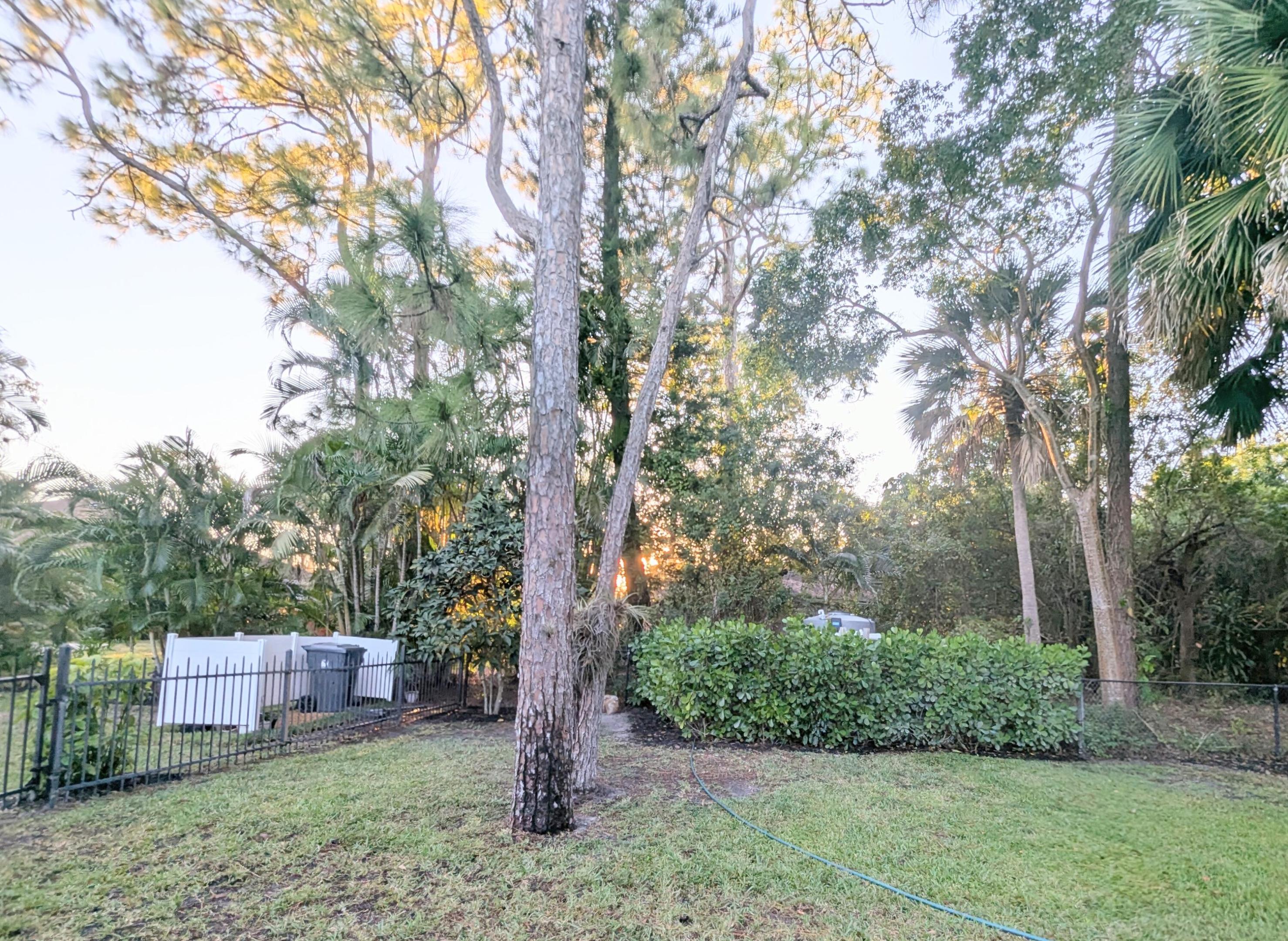 PADDOCK PARK 1 OF WELLINGTON - Residential