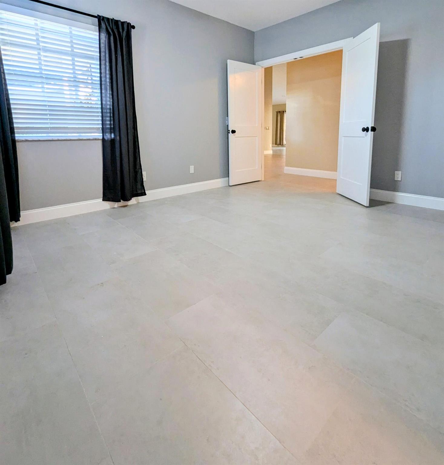 PADDOCK PARK 1 OF WELLING - Residential