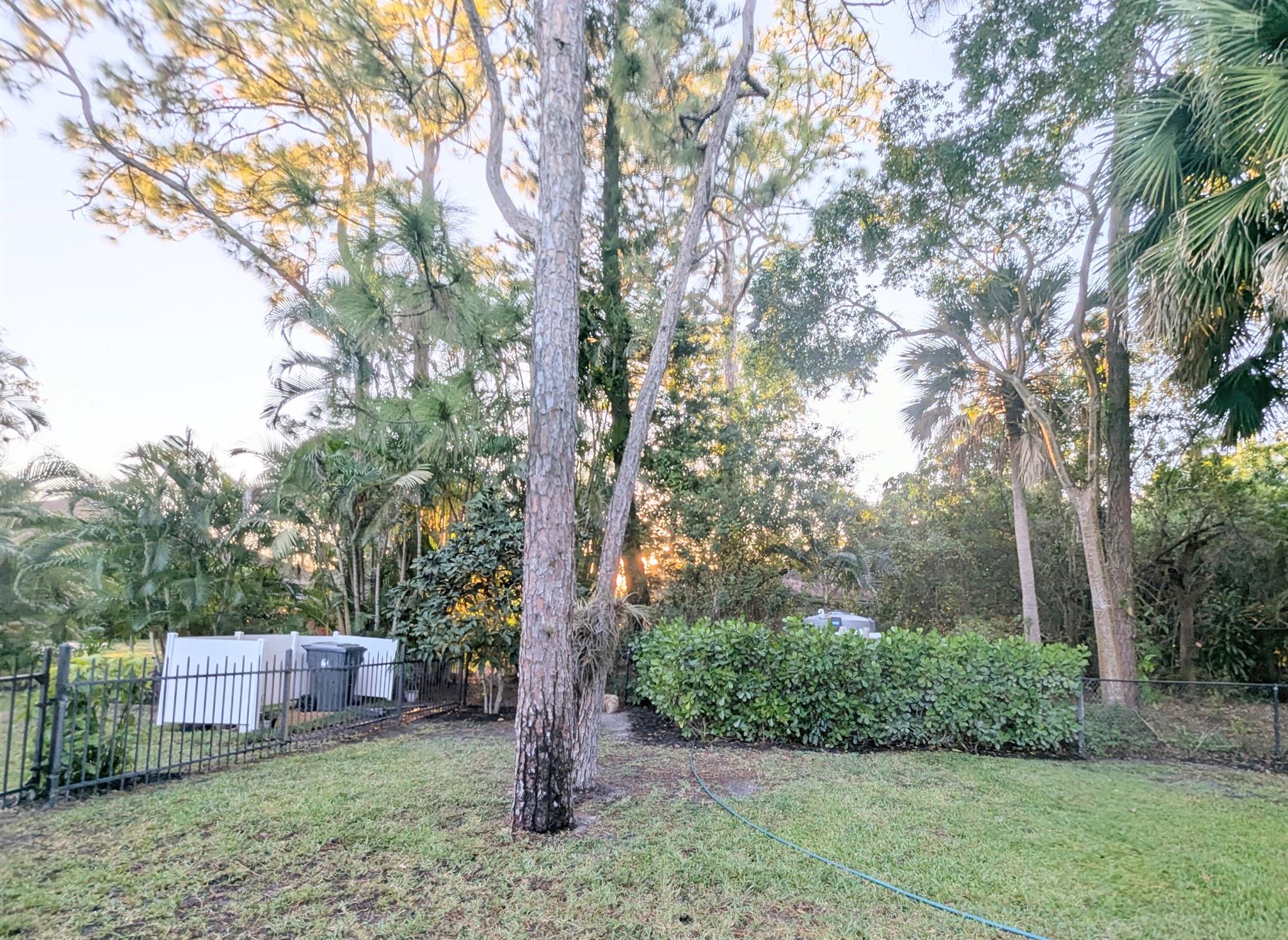 PADDOCK PARK 1 OF WELLING - Residential