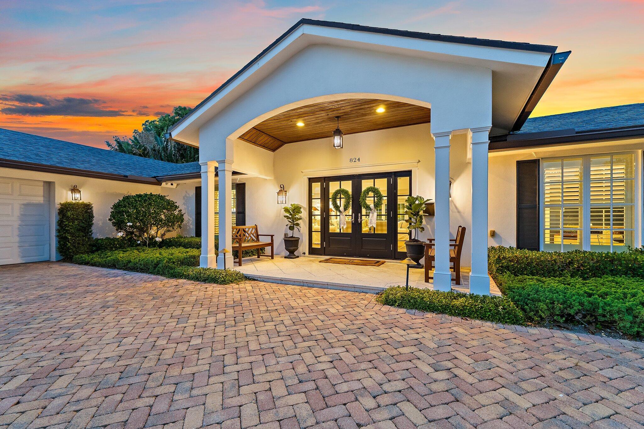 824 Country Club Drive