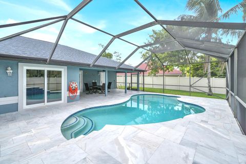 Tiny photo for 13471 Exotica Lane, Wellington, FL 33414 (MLS # B26013953)