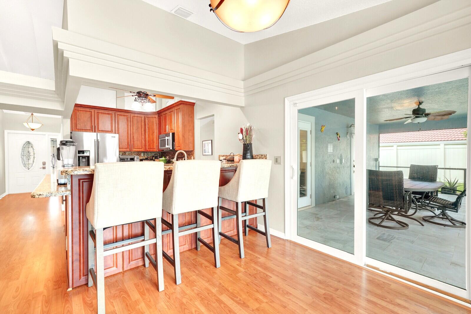 SUGAR POND MANOR OF WELLINGTON - Residential