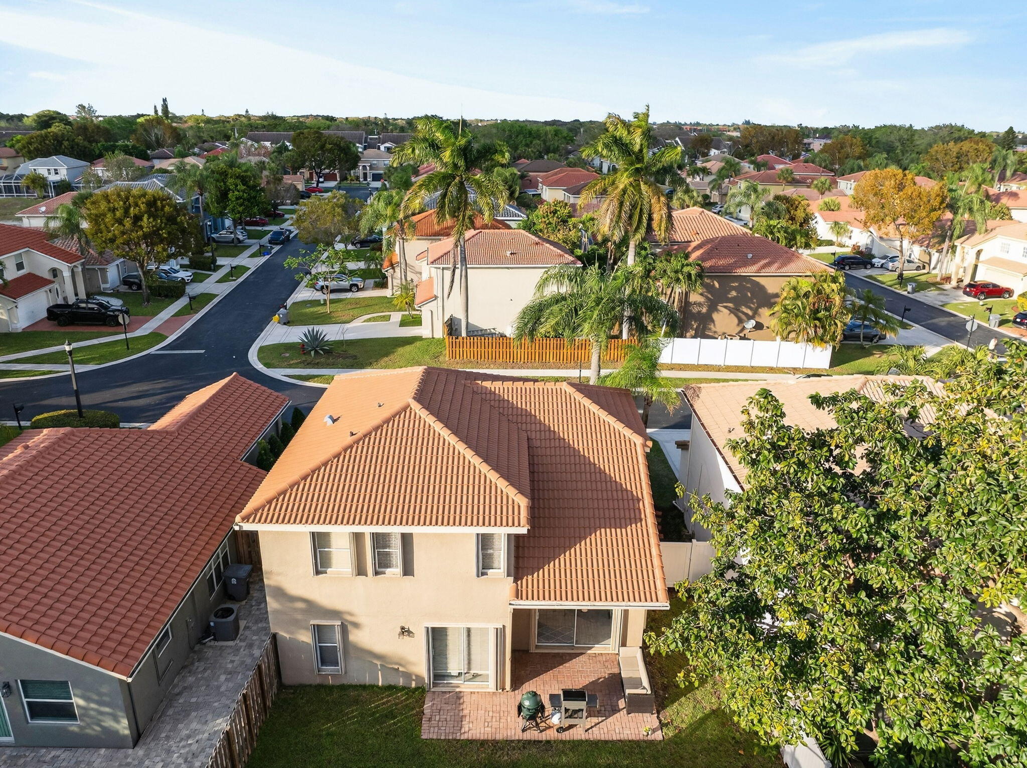 HILLSBORO COUNTRY CLUB - Residential