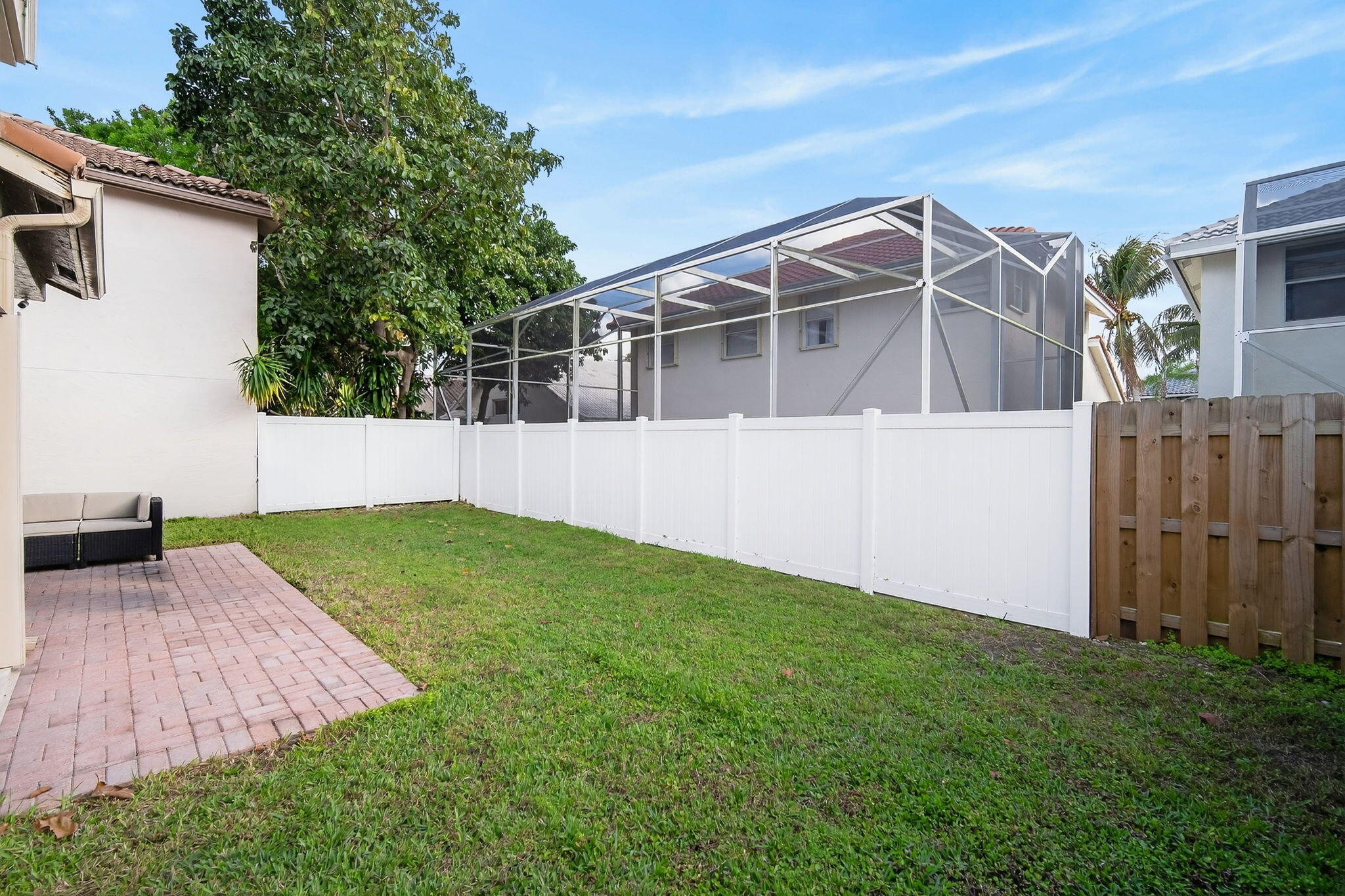 HILLSBORO COUNTRY CLUB - Residential