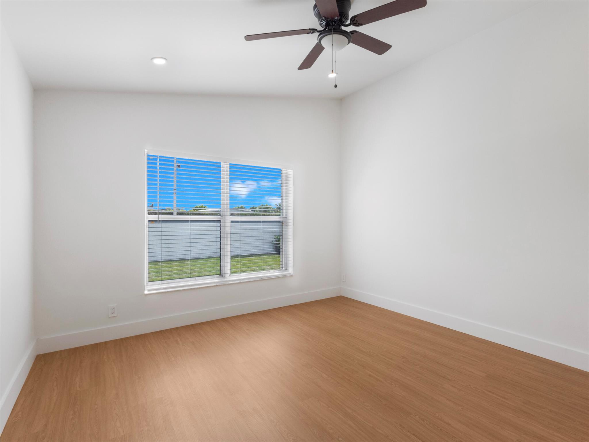 PRINCETON PLACE AT GABLES END - Residential