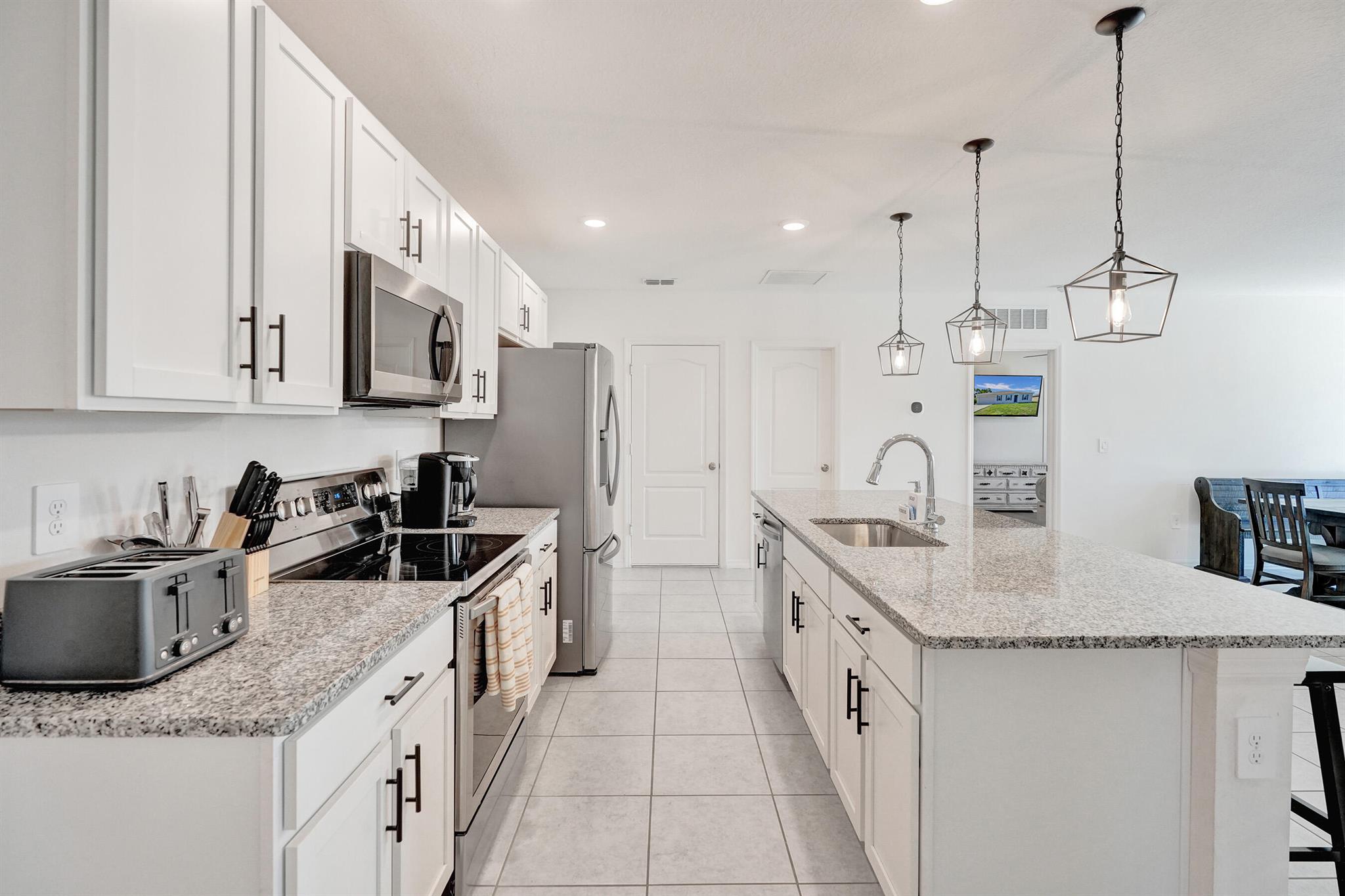 PORT ST LUCIE SECTION 40 - Residential Lease