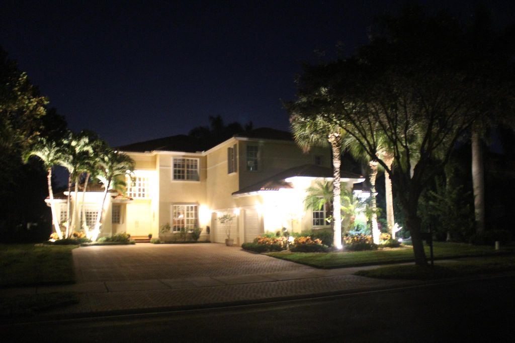 Photo of 1828 Grey Falcon Circle SW, Vero Beach, FL 32962 (MLS # R11128877)