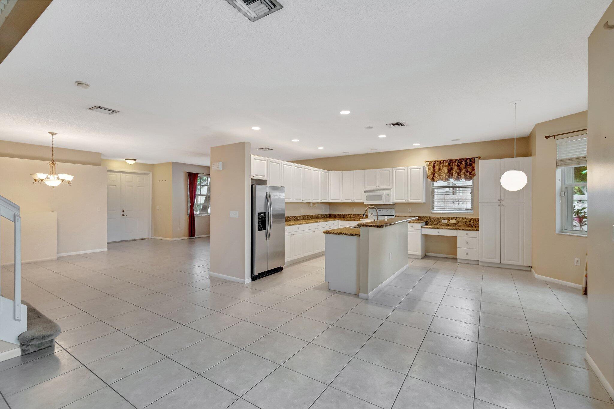 1102 Oakwater Drive