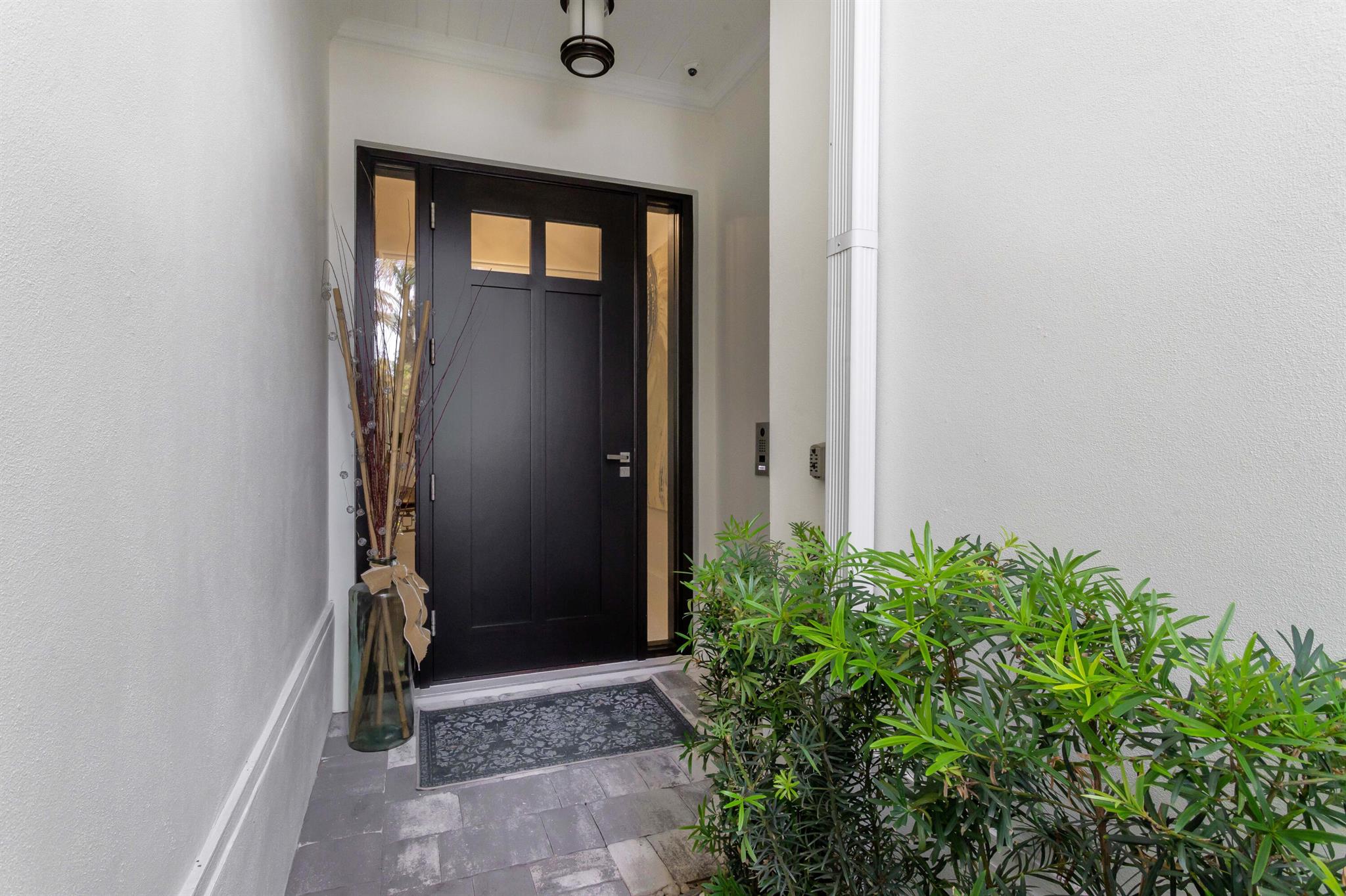 OCEANSIDE TOWNHOMES - Residential