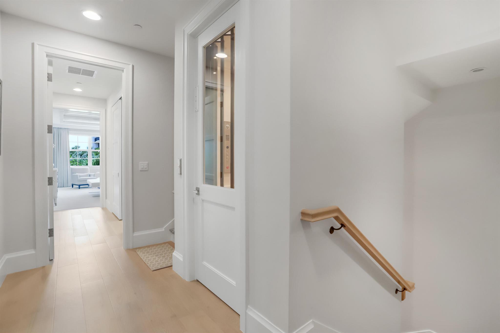 OCEANSIDE TOWNHOMES - Residential