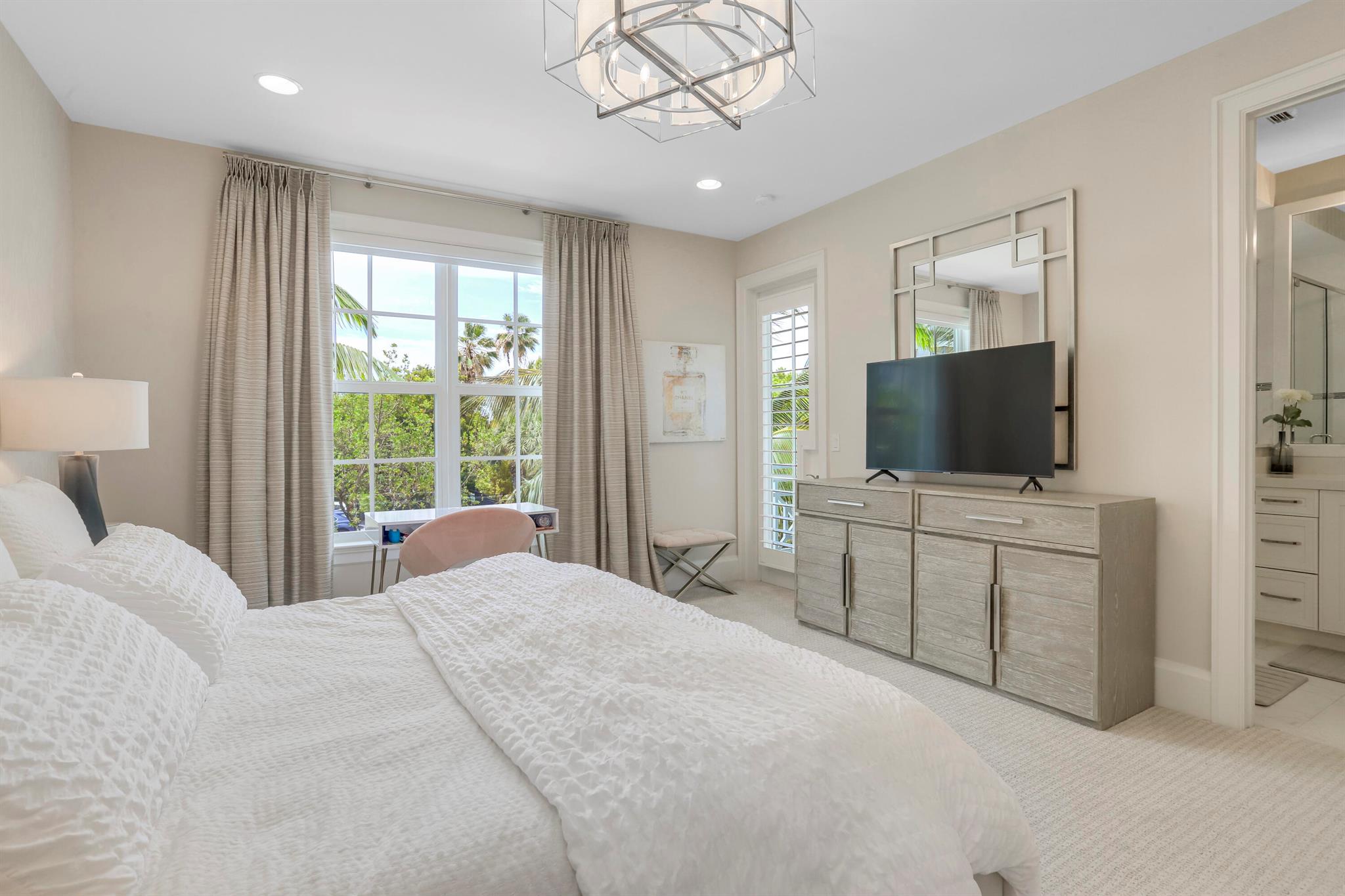 OCEANSIDE TOWNHOMES - Residential