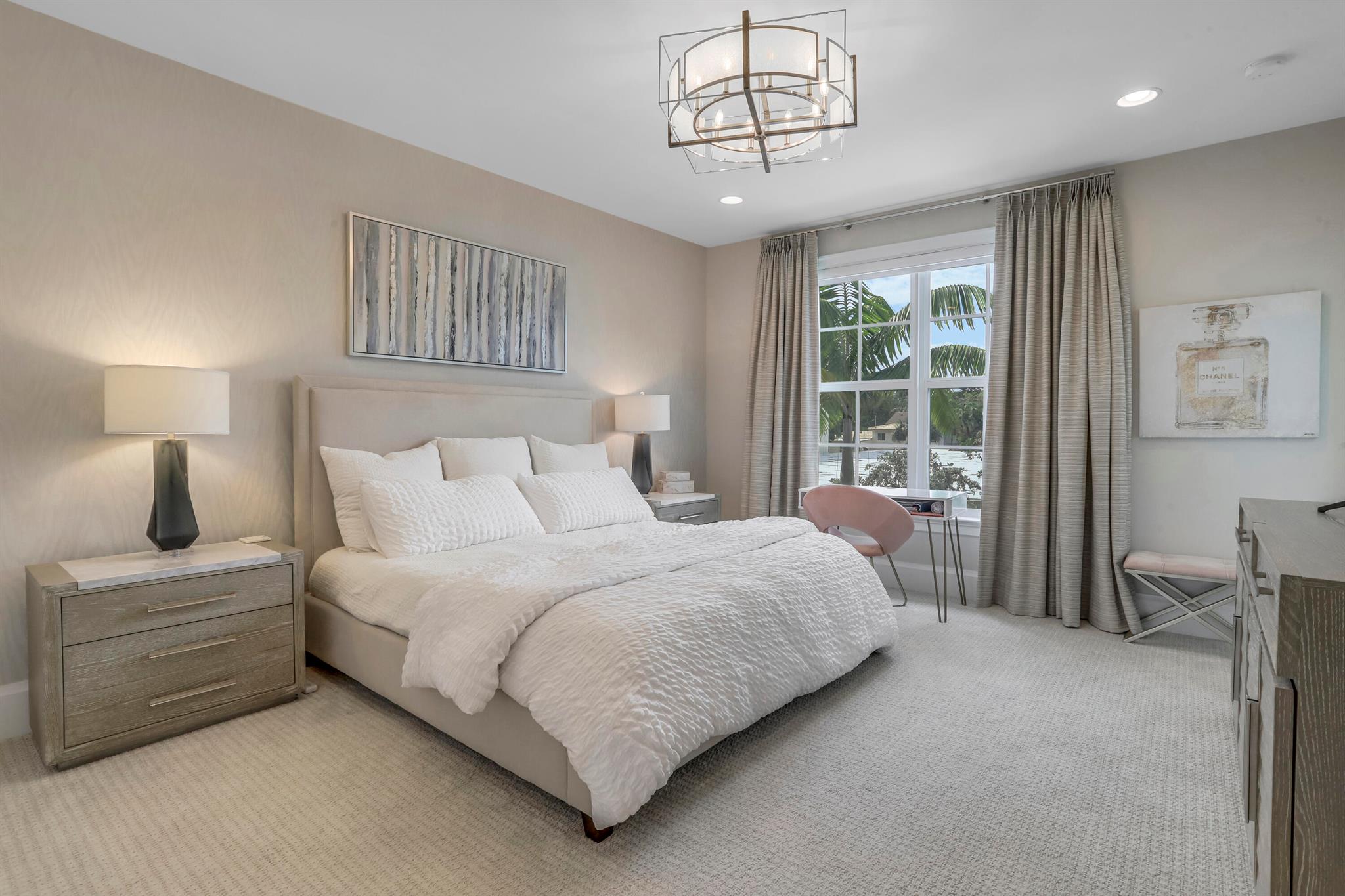 OCEANSIDE TOWNHOMES - Residential