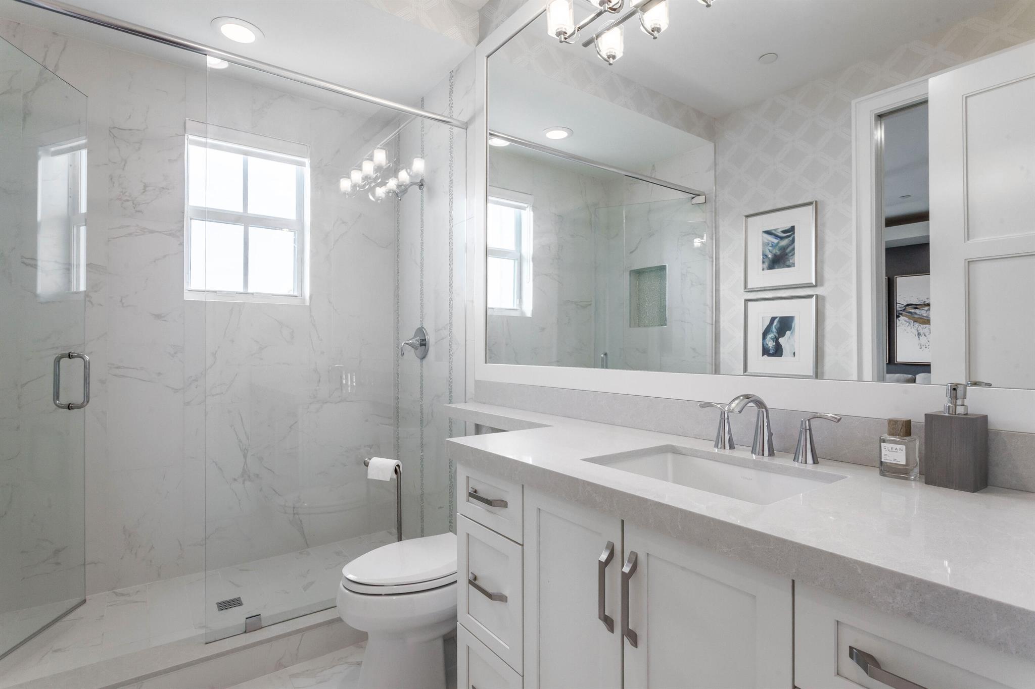 OCEANSIDE TOWNHOMES - Residential