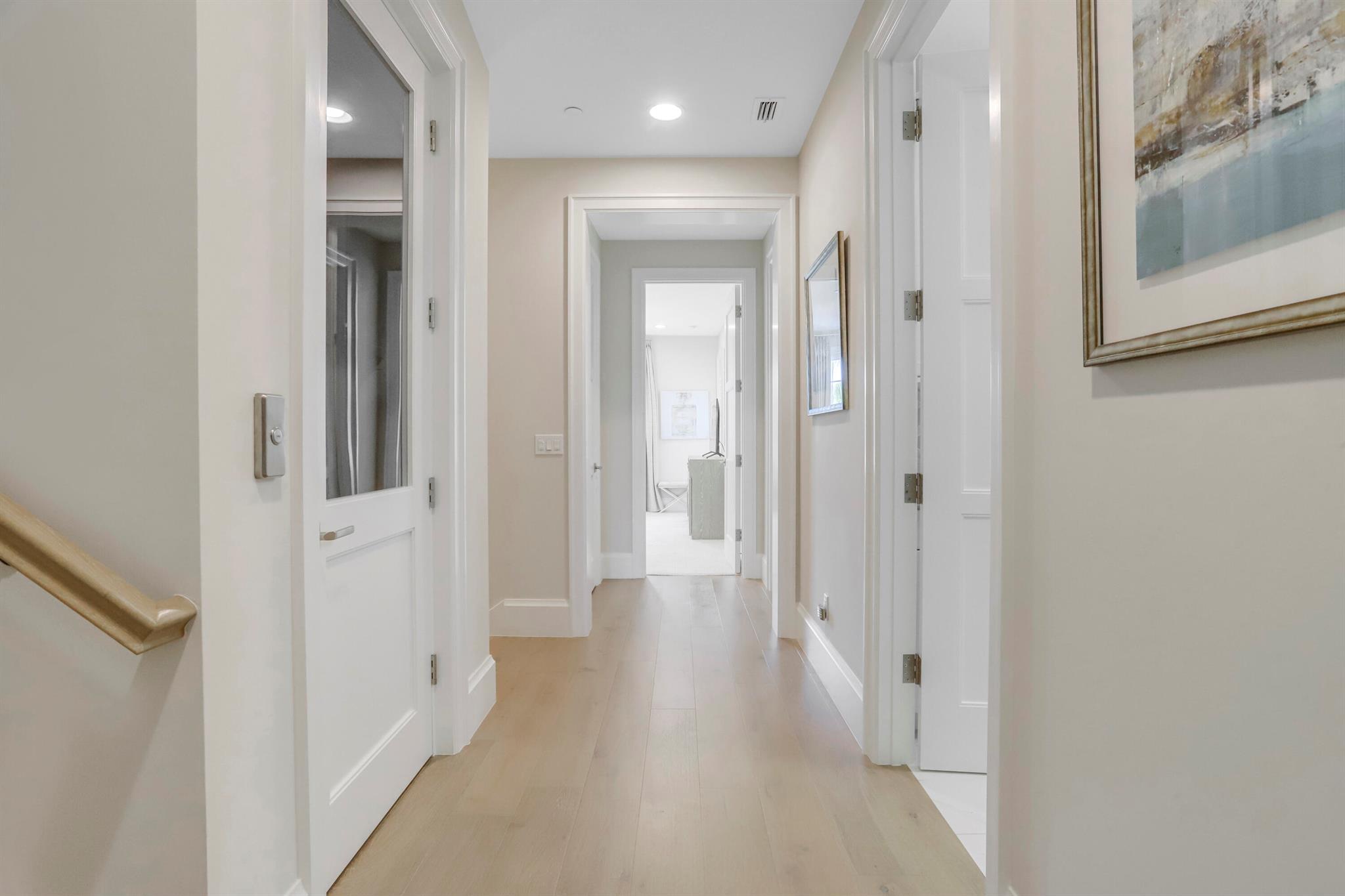 OCEANSIDE TOWNHOMES - Residential