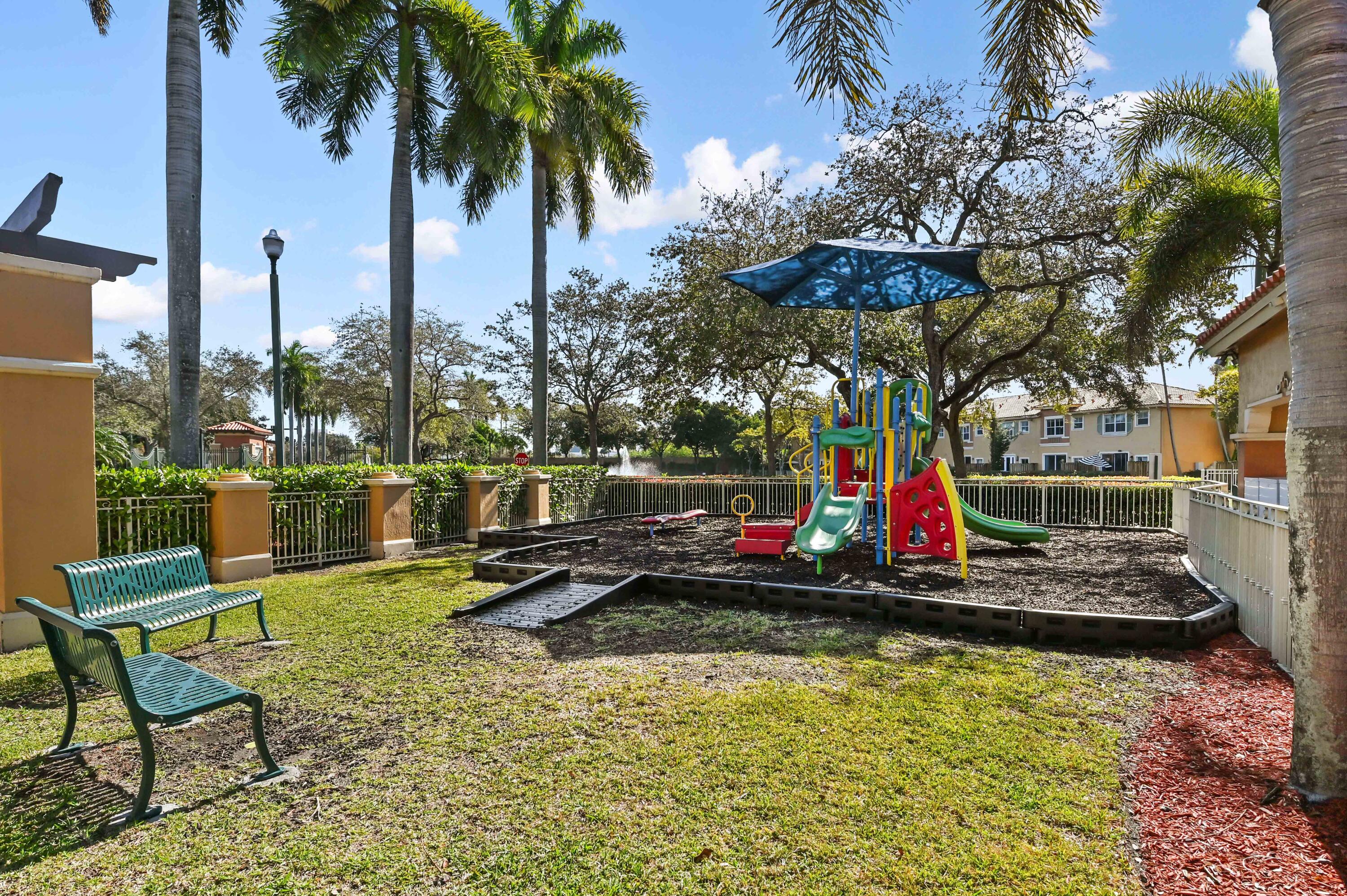 HARBOR ISLES - Residential