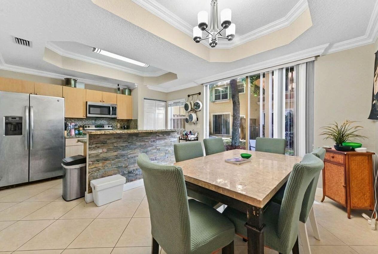 HARBOR ISLES - Residential