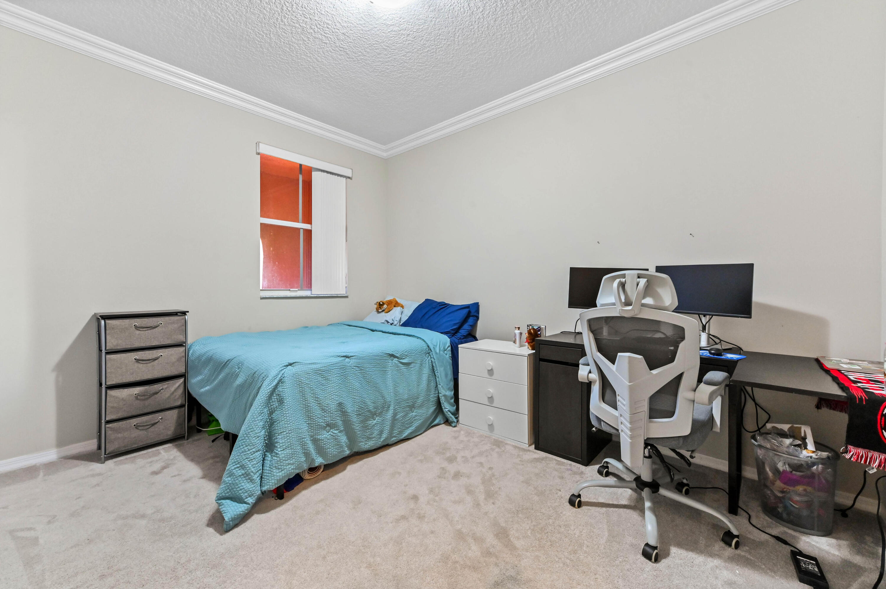 HARBOR ISLES - Residential