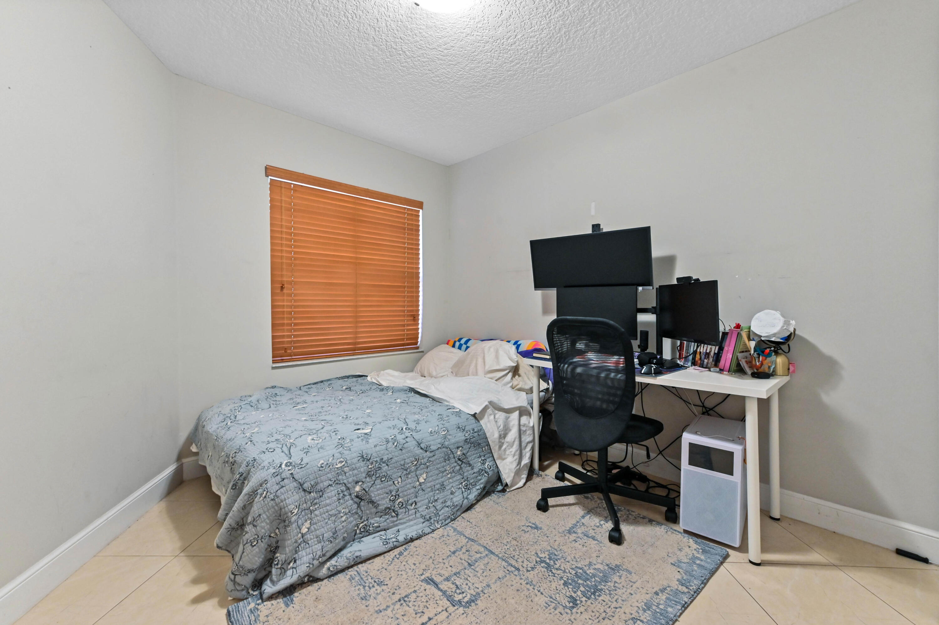 HARBOR ISLES - Residential