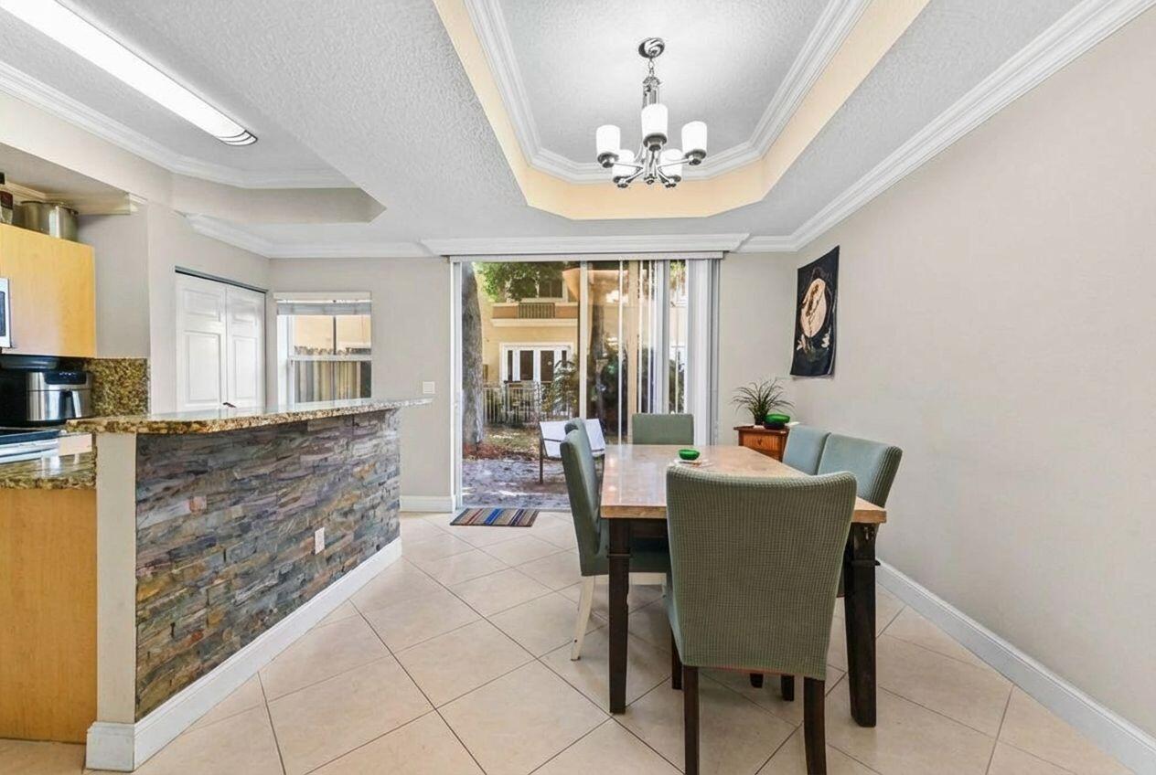 HARBOR ISLES - Residential