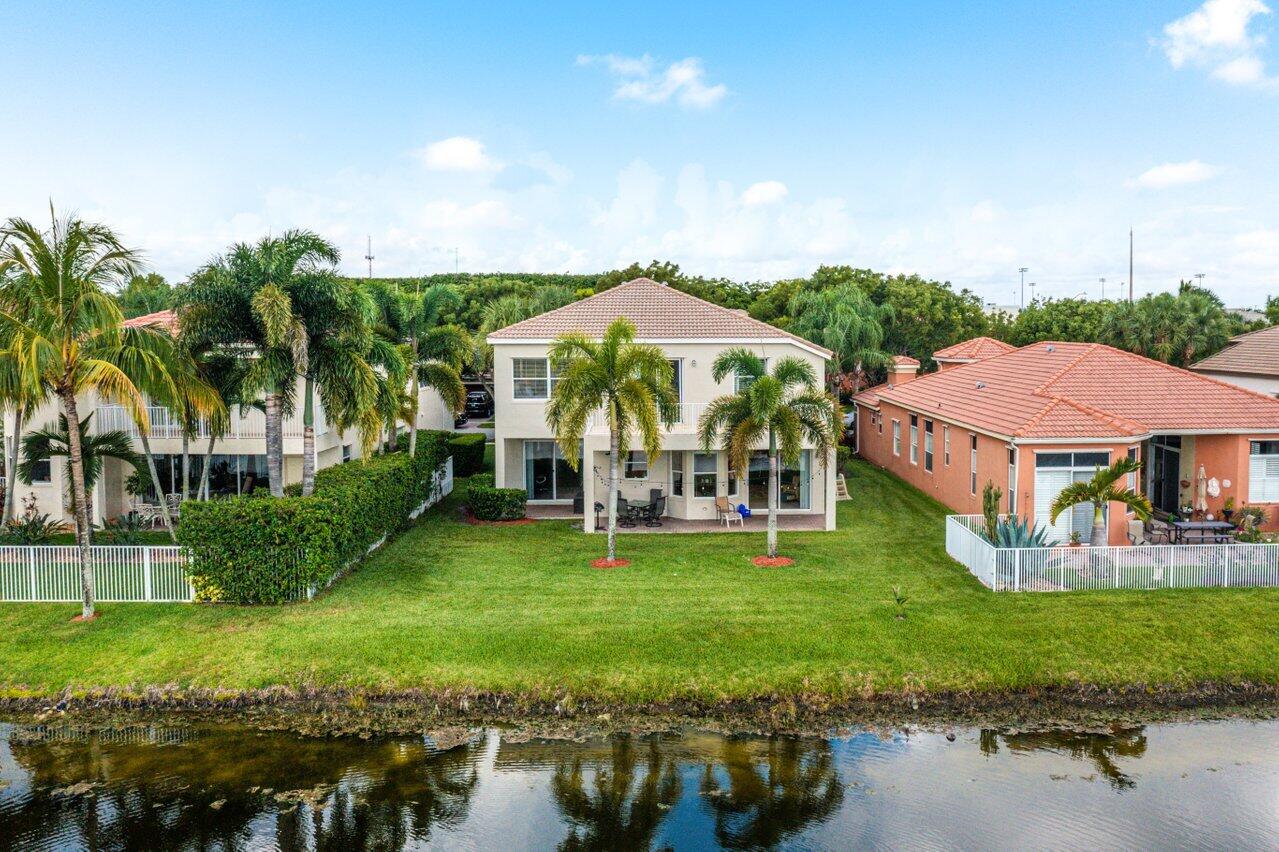 OLYMPIA 2 - Residential Lease