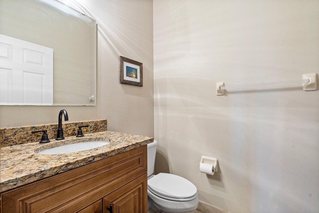 OLYMPIA 2 - Residential Lease