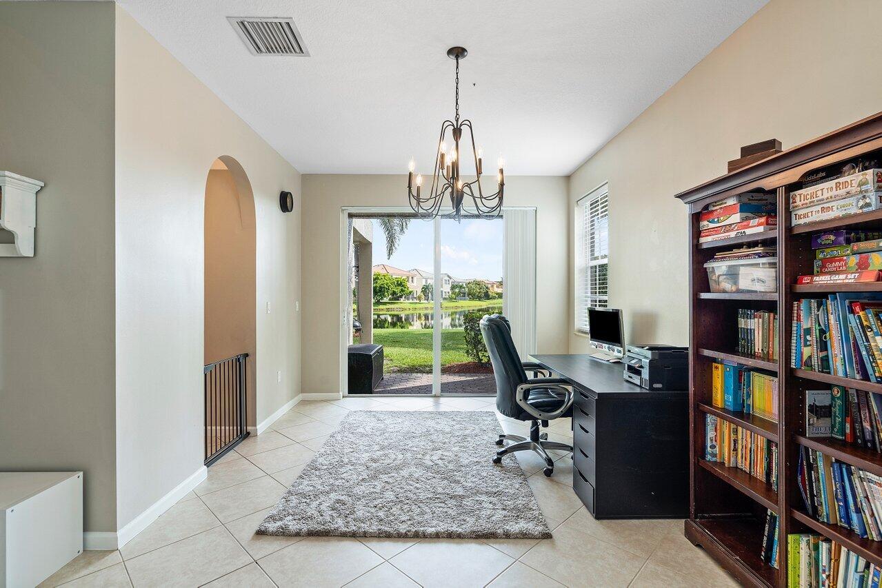 OLYMPIA 2 - Residential Lease