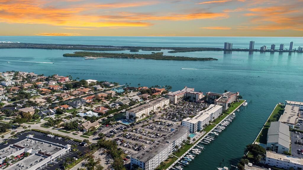 Photo of 109 Paradise Harbour Boulevard #305, North Palm Beach, FL 33408 (MLS # R10946060)