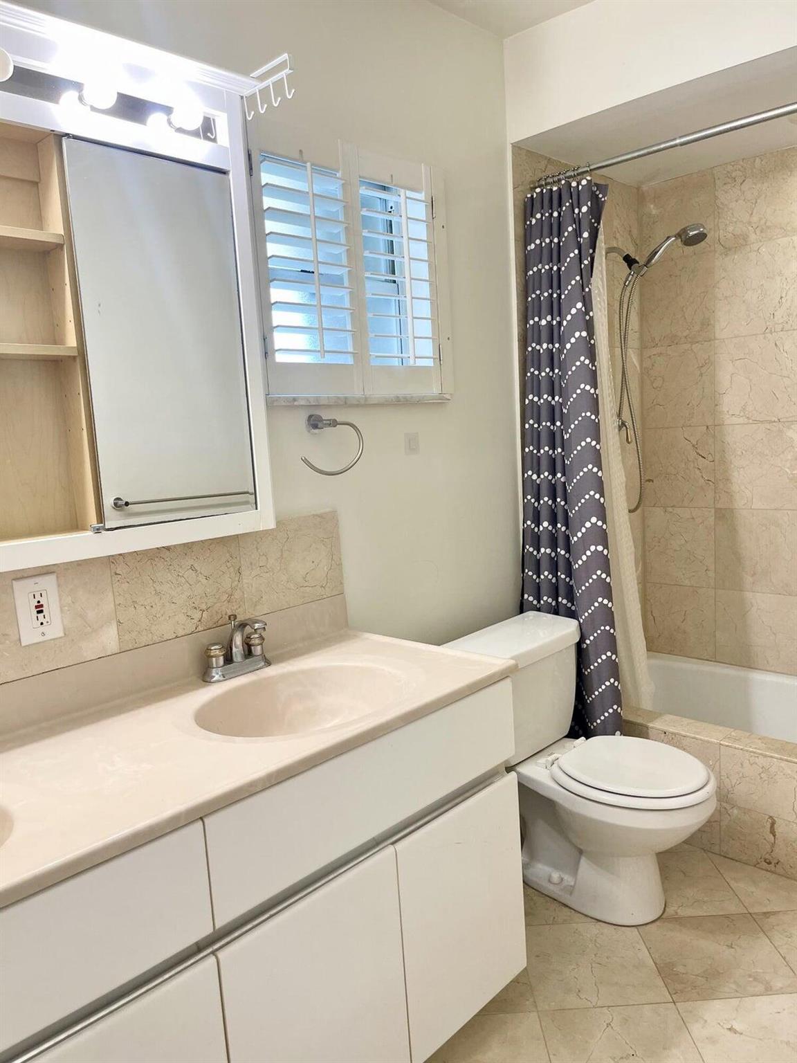 PAGET HOUSE - Residential Lease