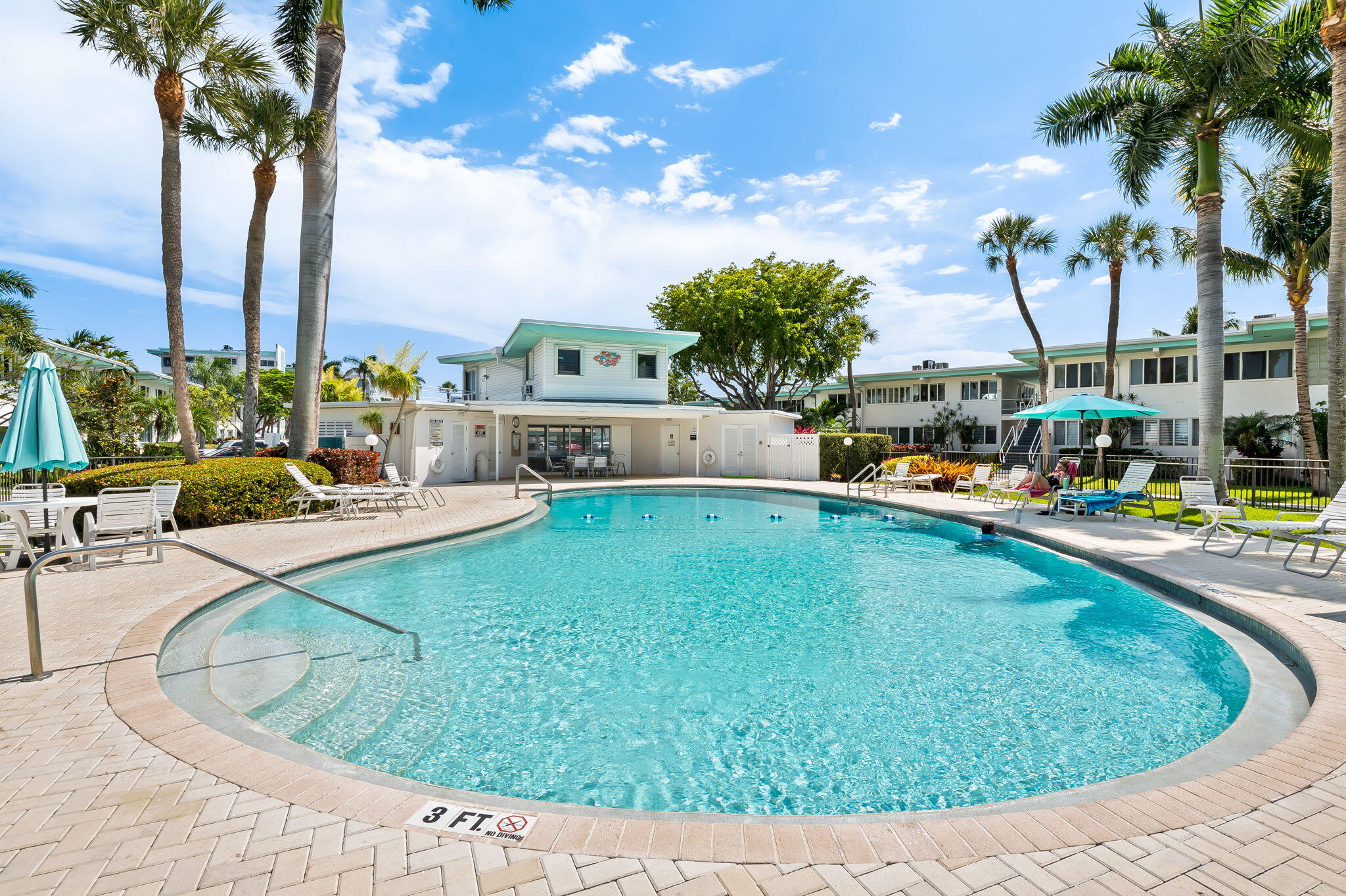 OASIS-NURMI ISLE CO-OP - Residential