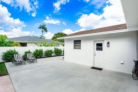 A home in Lake Worth