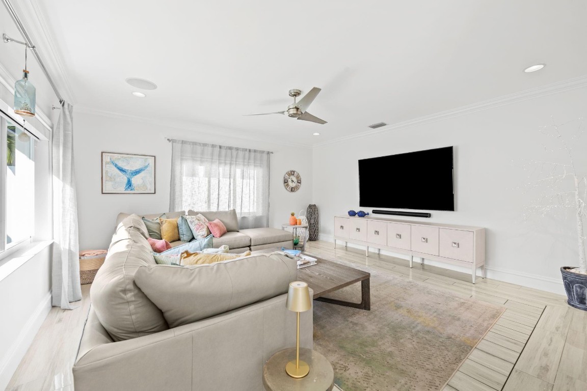 Hillsboro Isles 29-4 B - Residential