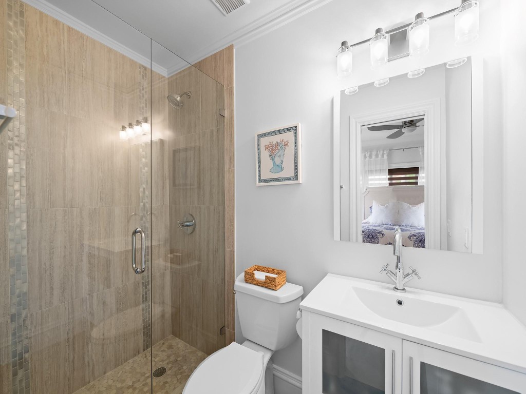 Hillsboro Isles 29-4 B - Residential